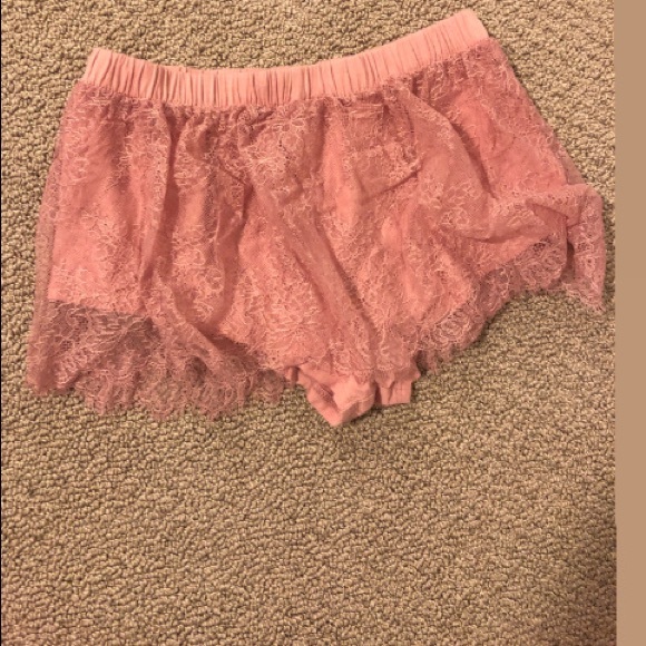 Pyjama set : 3 shirts, booty shorts - Picture 4 of 5